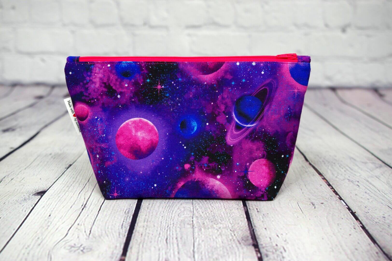 Medium Zipper Pouch
